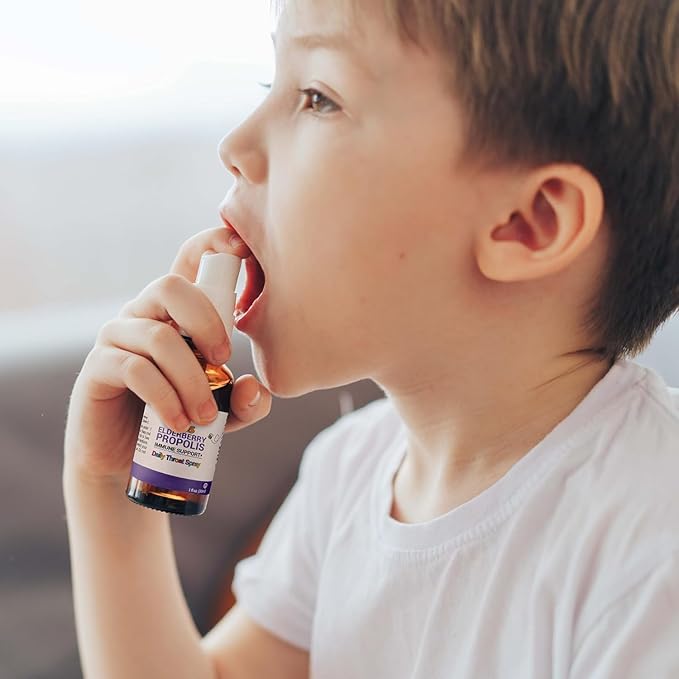 Bee and You, Kids Immune Support Supplement Throat Spray, Elderberry, Raw Honey, Propolis Extract, Vitamin C, Strawberry Juice, Antioxidants, Sore Throat Relief, 1 fl. Oz