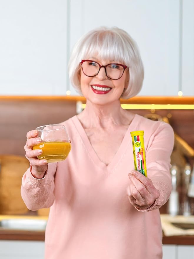 T&D Oxi C 1000 mg Vitamin C - 100 Vegan Drink Effervescent Tablets - Orange Flavor - Made in Germany