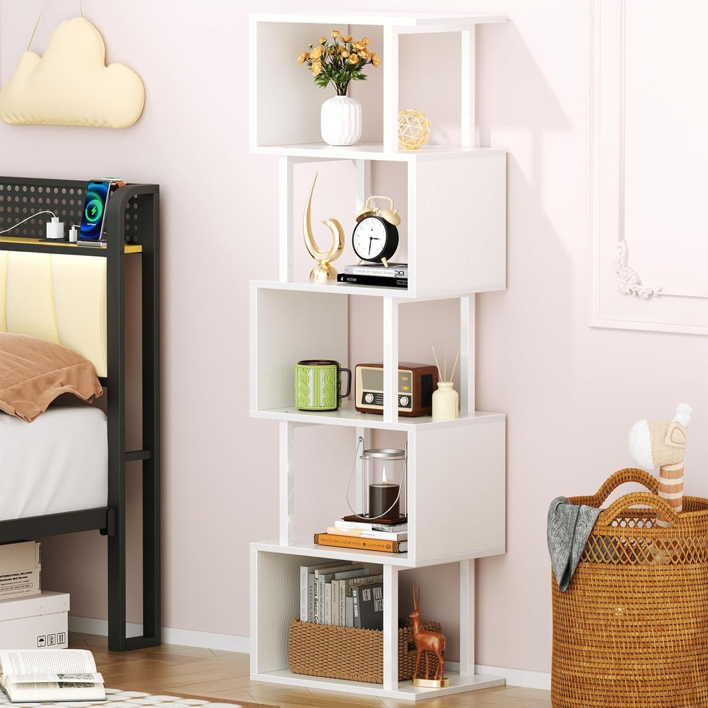 Furologee White Geometric Bookshelf 6 Tier S-Shaped Bookcase, Tall Modern Display Storage Shelf, Metal and Wood Decorative Freestanding Room Divider Shelves for Bedroom, Living Room, Office