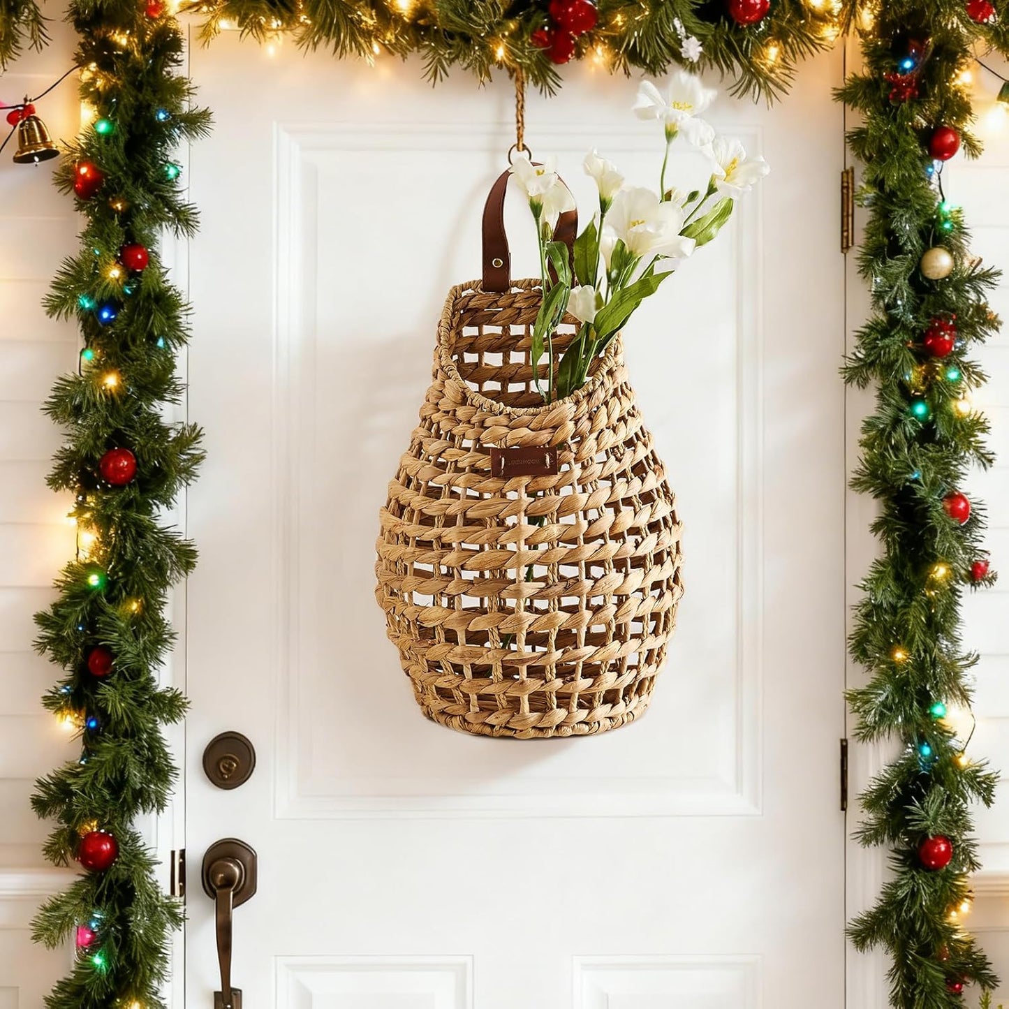 Woven Front Door Basket Water Hyacinth Wall Hanging Basket Decorative Boho Mounted Organizer for Dried Flower Plants Storage Basket for Garden, Home, and Farmhouse Décor (B_Hyacinth)