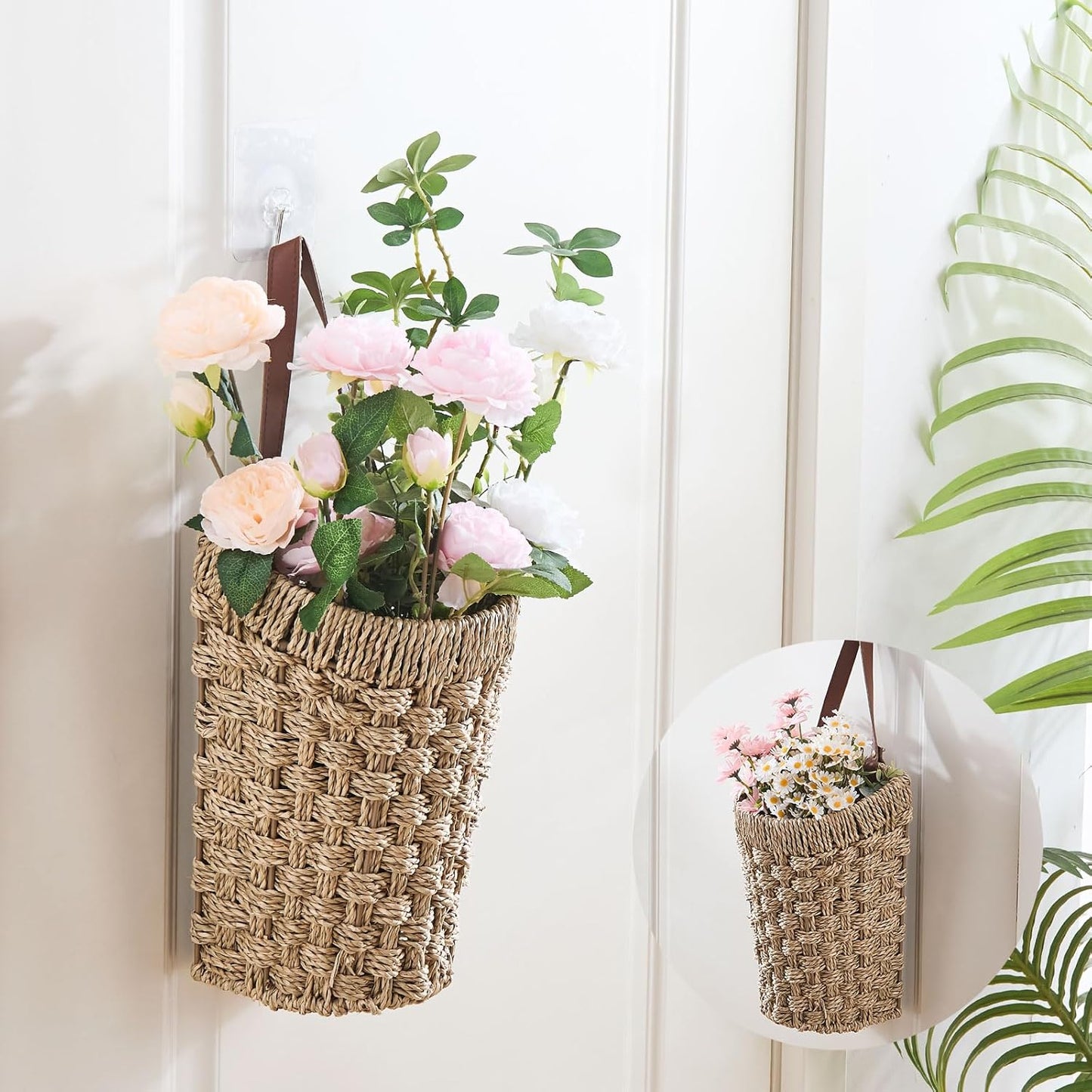 Woven Front Door Basket Seagrass Wall Hanging Basket Decorative Boho Mounted Organizer for Dried Flower Plants Storage Basket for Garden, Home, and Farmhouse Décor